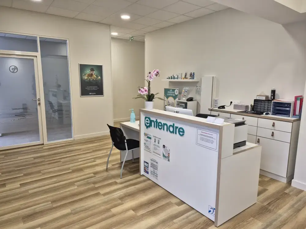 Photo Audioprothésiste Entendre Villefontaine